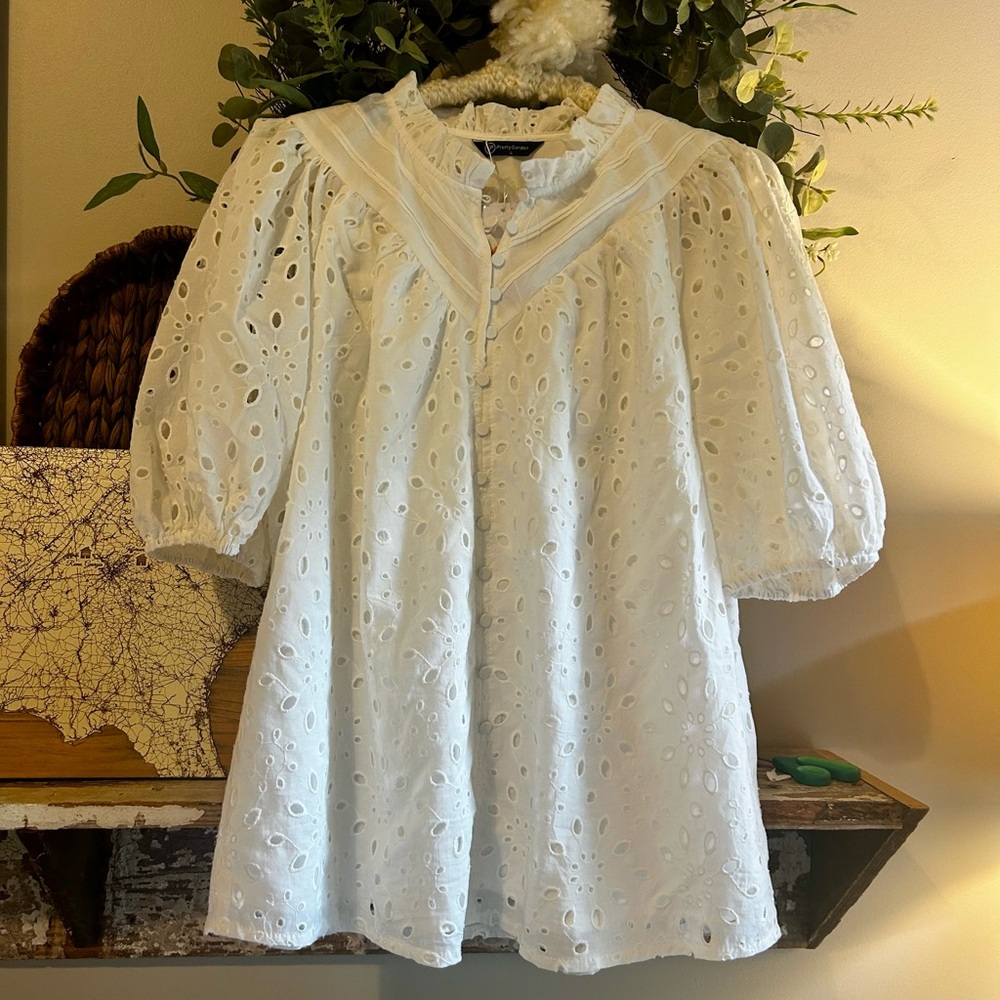 White Boxy Puff Sleeve Blouse with Mandarin Collar